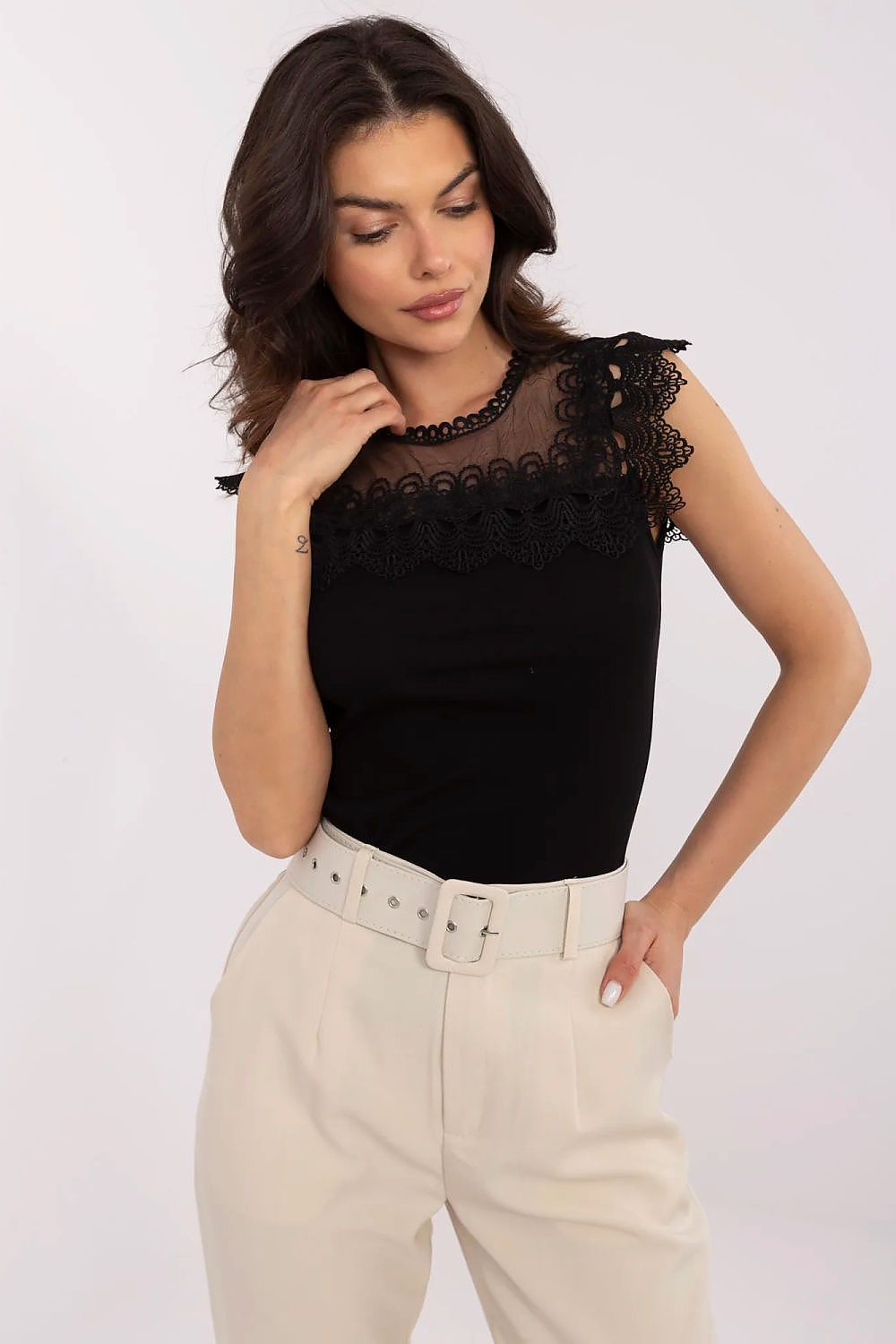 Blouse model 211171 NM